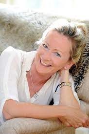 Deborah Alun-Jones
